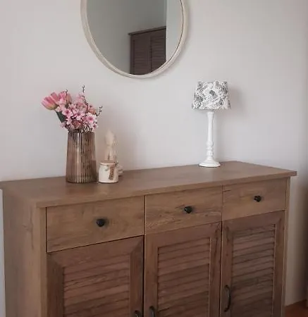 Sunshine 아파트 풀라